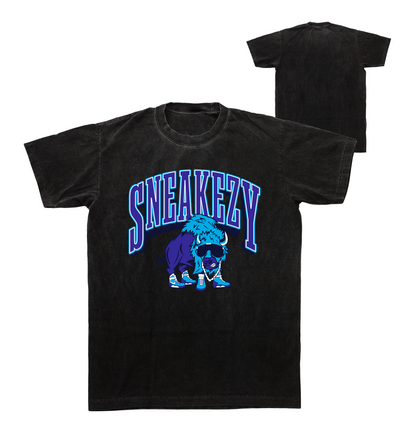 Sneakezy Buffalo Tee